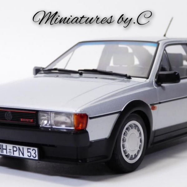 Volkswagen Scirocco GTX 16V 1988 argent flash. 1:18éme. Norev.