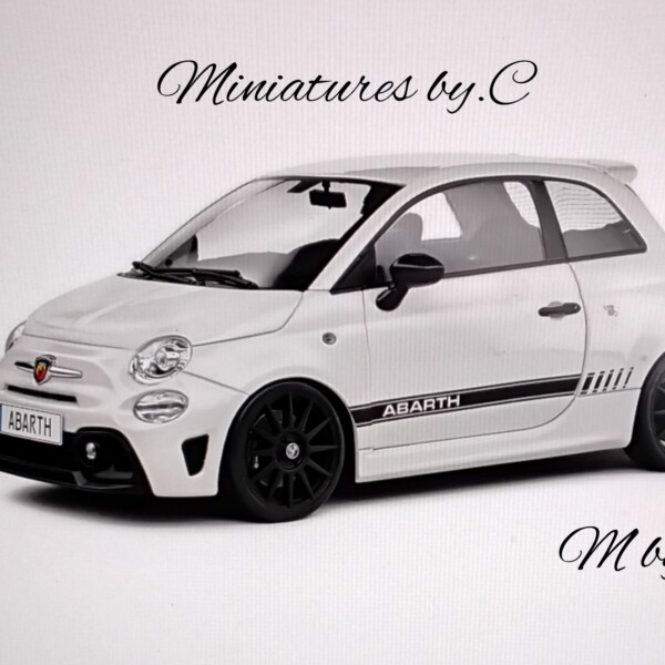 Fiat F595 Abarth – Ghiaccio White – 2022- 1:18éme- Solido