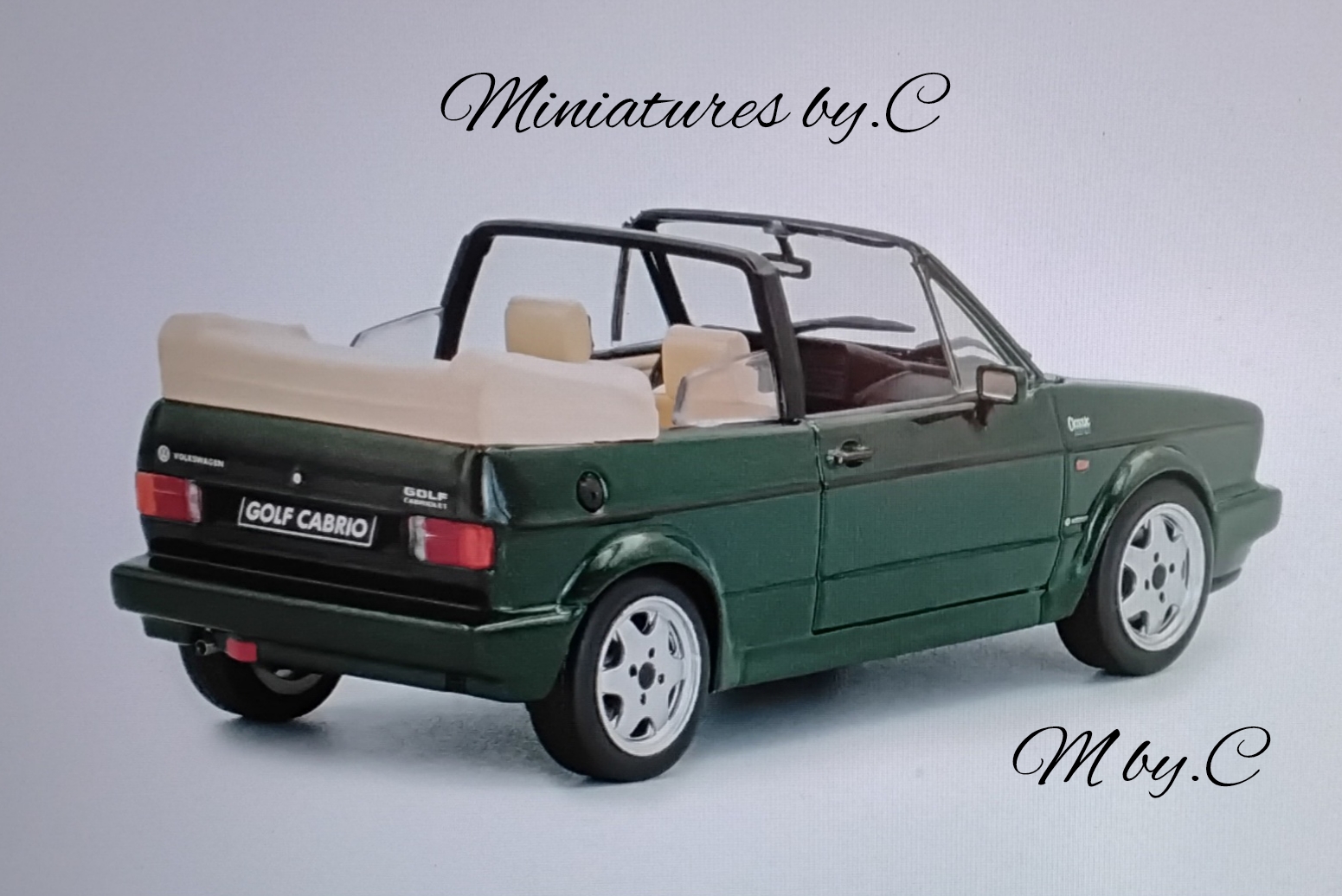 Volkswagen Golf Cabrio Classic Line – Classic Green – 1992- 1:43éme- Solido – Image 2