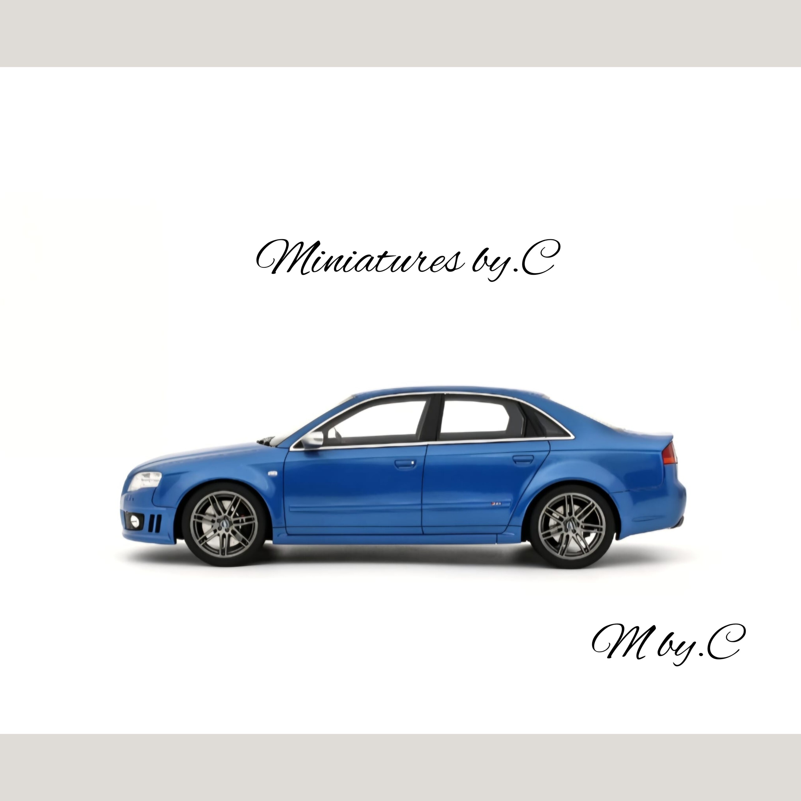 Audi RS4 B7 Sedan – OttOmobile 1:18éme – Image 3