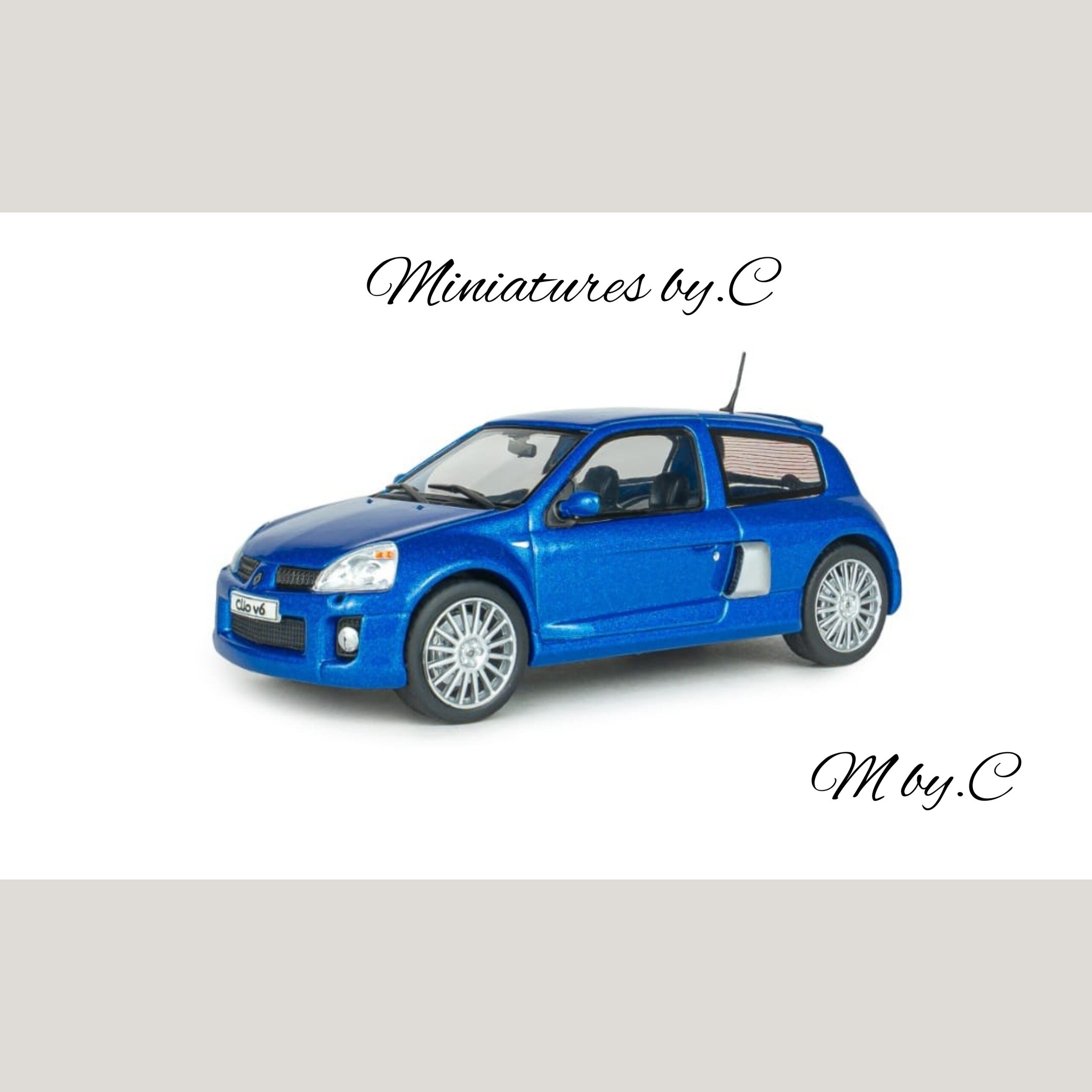 Renault Clio V6 Phase 2 Bleu Iliade – 1:43éme- Solido