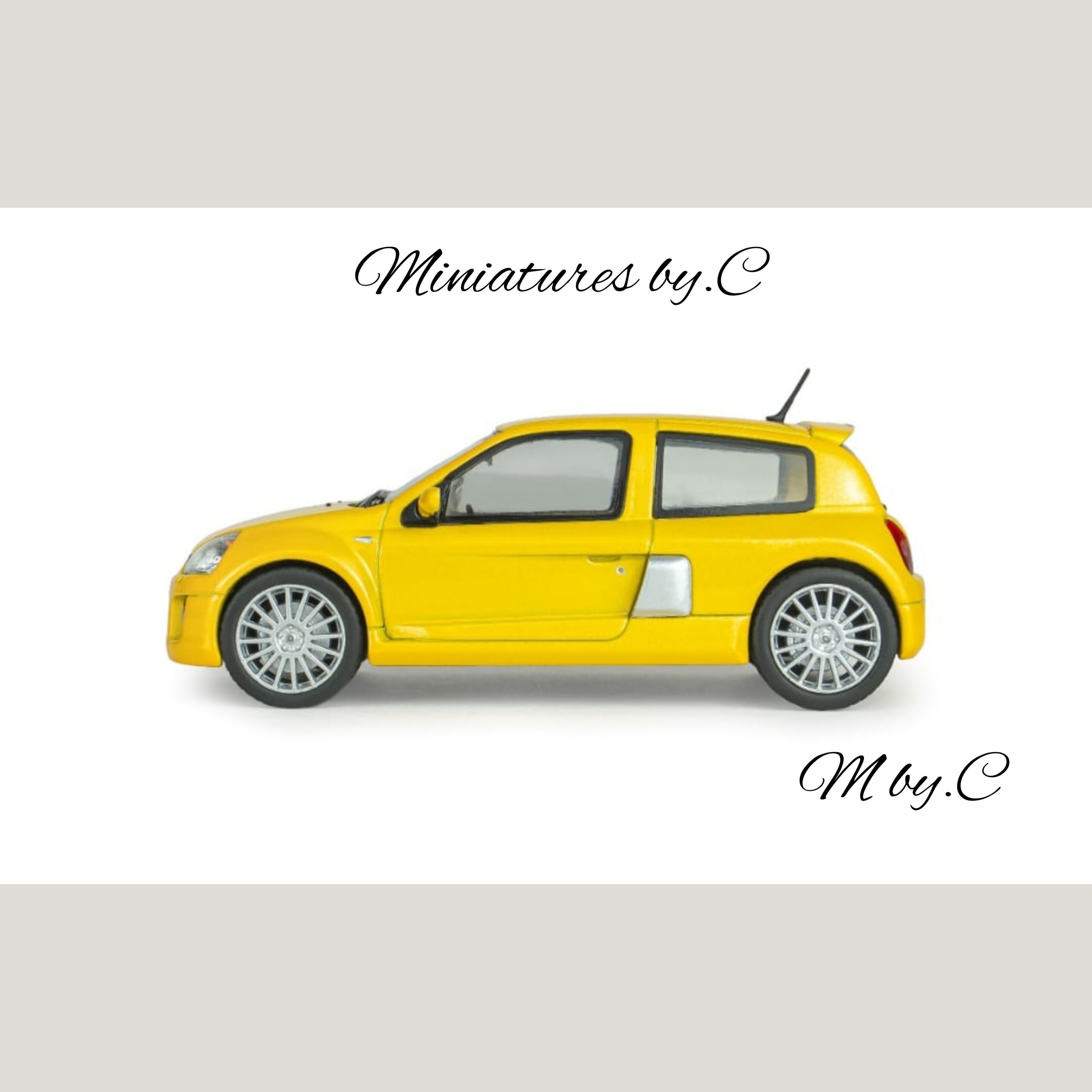 Renault Clio V6 Ph.2 Jaune Sirius 1:43ème – Solido – Image 3