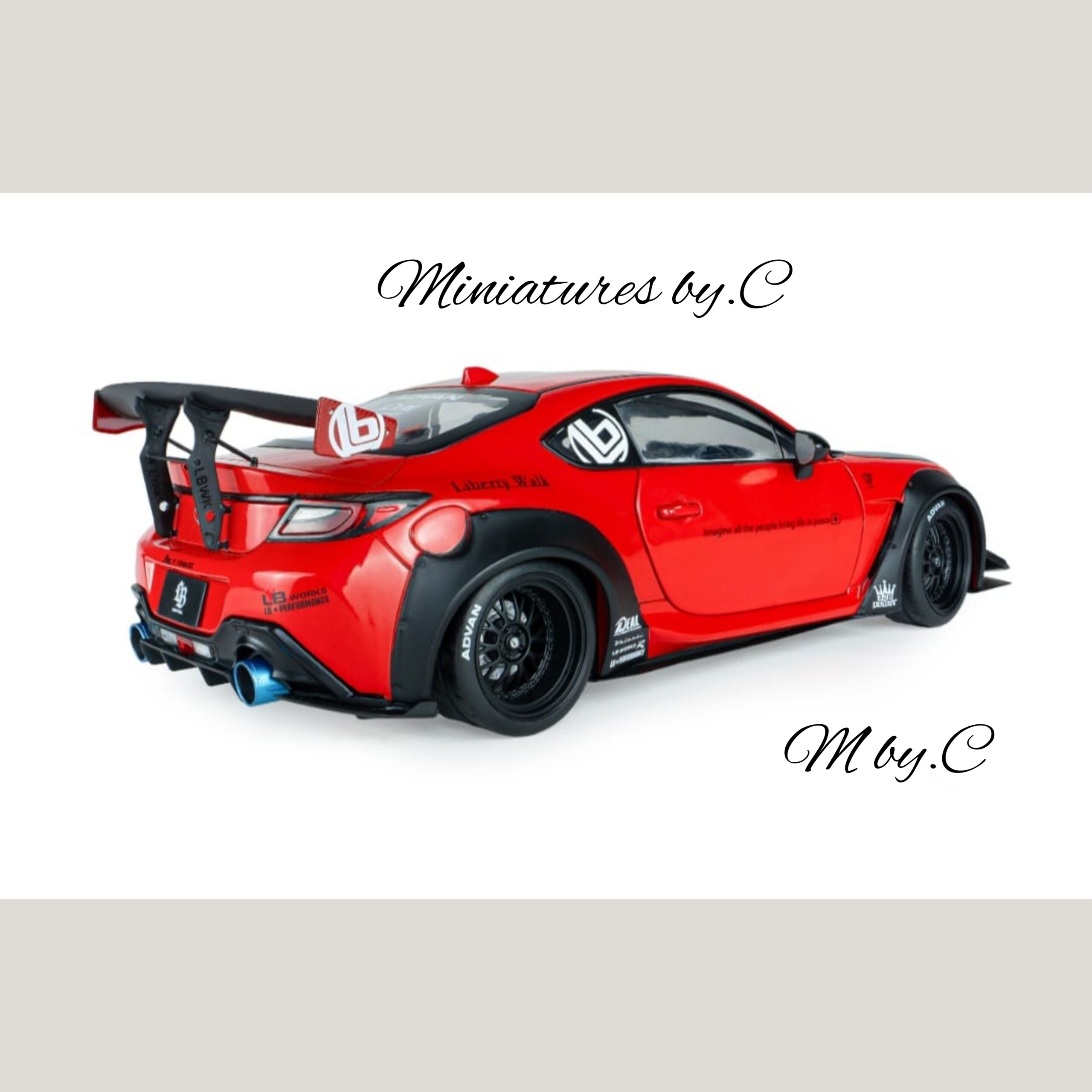 Toyota GR86 Liberty Walk Body Kit 2024 – Solido – 1:18éme – Image 2
