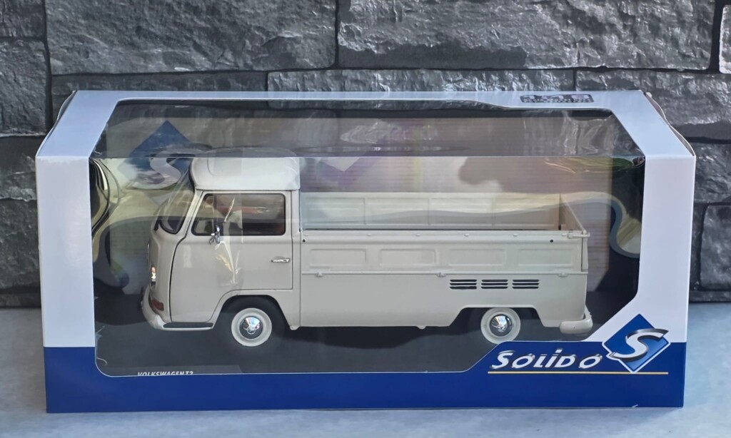 Volkswagen T2 Pick Up- 1/18ème- Solido
